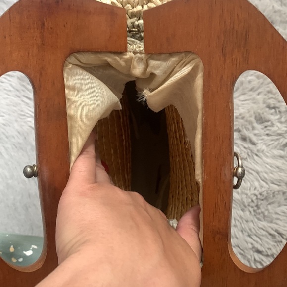 Vintage Wooden and Straw Cottage Core Summer Handbag Purse - Picture 7 of 7